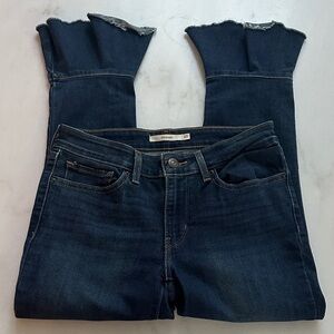 Levi's 711 Skinny Flare Hem Jeans 27 Waist